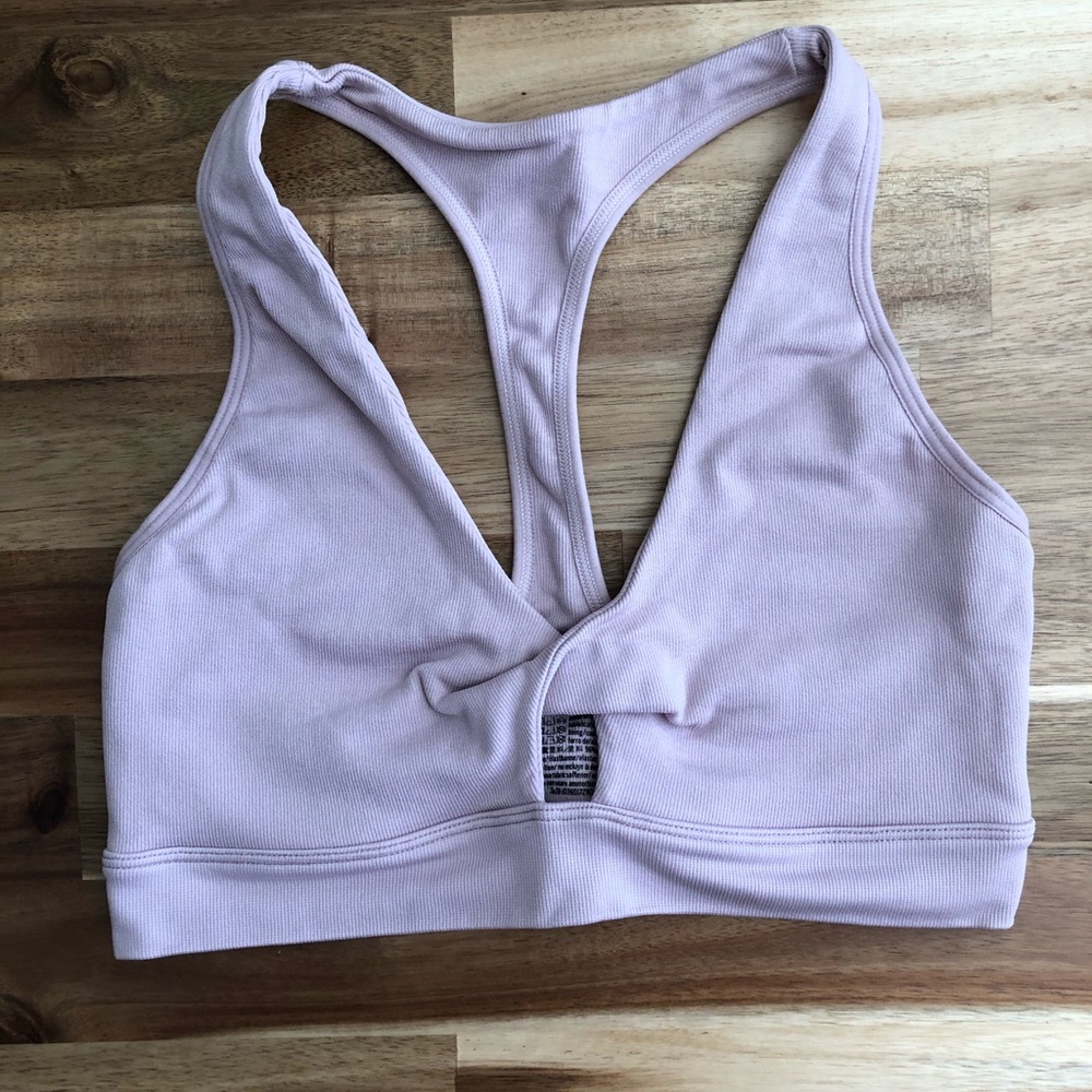 Sport’s Bra - Picture 2 of 3